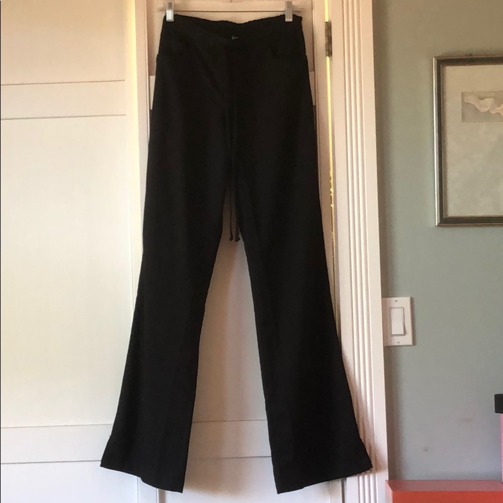 Scrub pants